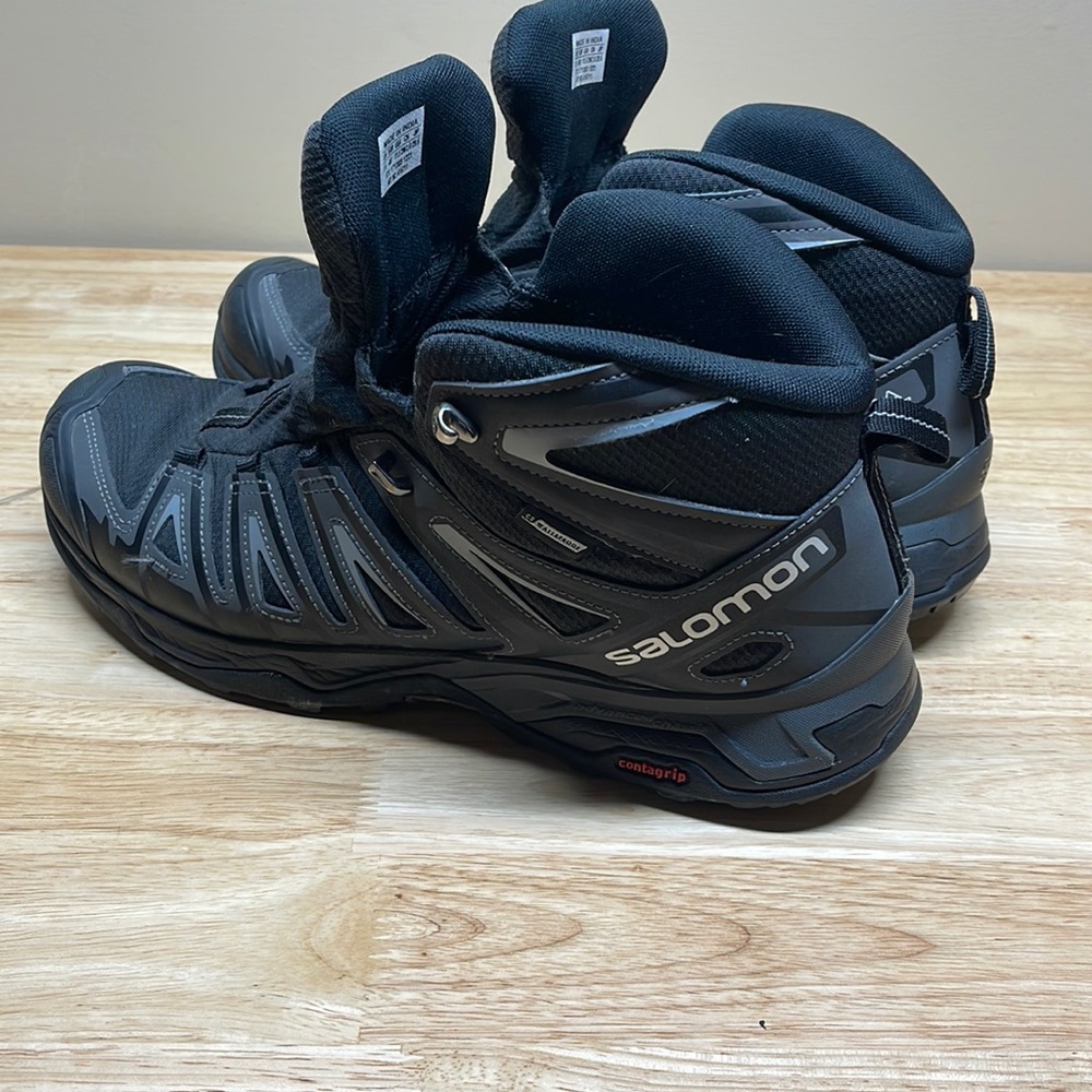Salomon Mens contragrip waterproof shoe 11.5